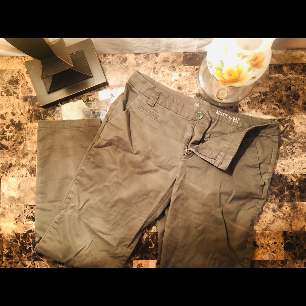 Gap pants
